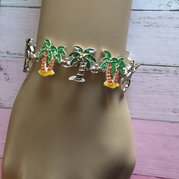 Palm Tree Bracelet - Picture 2 of 2